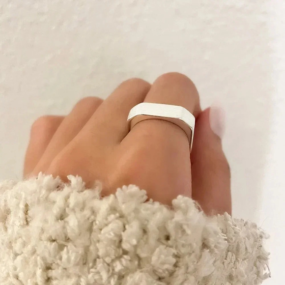 925 Sterling Silver Bar Ring Minimalist Dainty Bar Ring Brushed Silver Ring - Picture 9 of 9